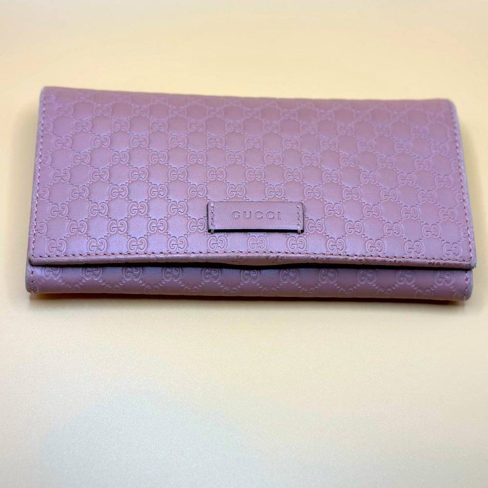 Gucci Pink Wallet